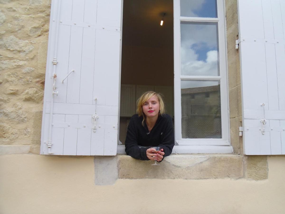 Romantic Gite Nr St Emilion With Private Pool And Views To Die For Pujols  Exteriör bild